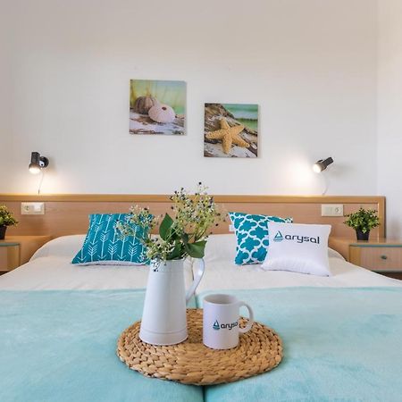 Apartamentos Riviera Arysal Salou Buitenkant foto