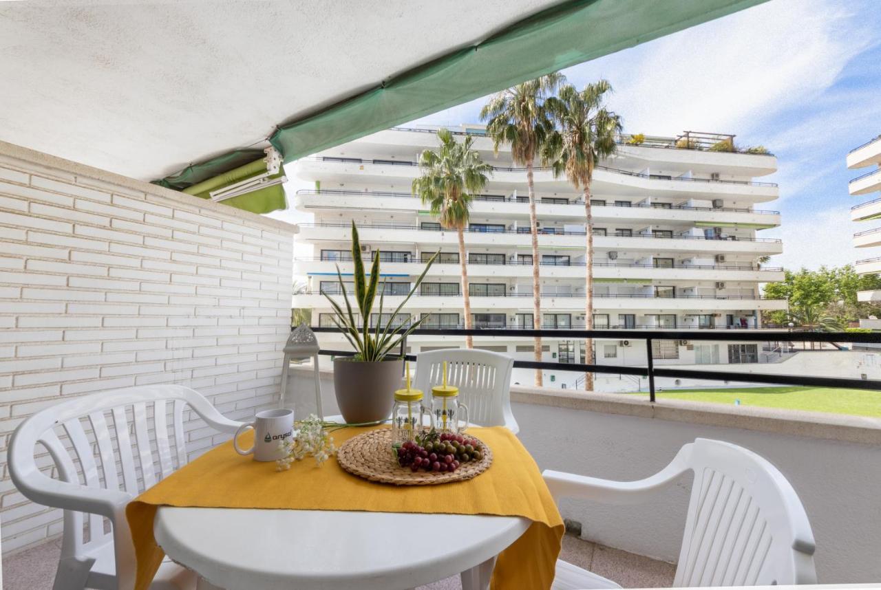 Apartamentos Riviera Arysal Salou Buitenkant foto